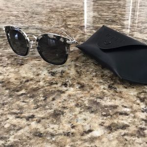 DIFF Zoe (grey fade, grey gradient polarized lens)